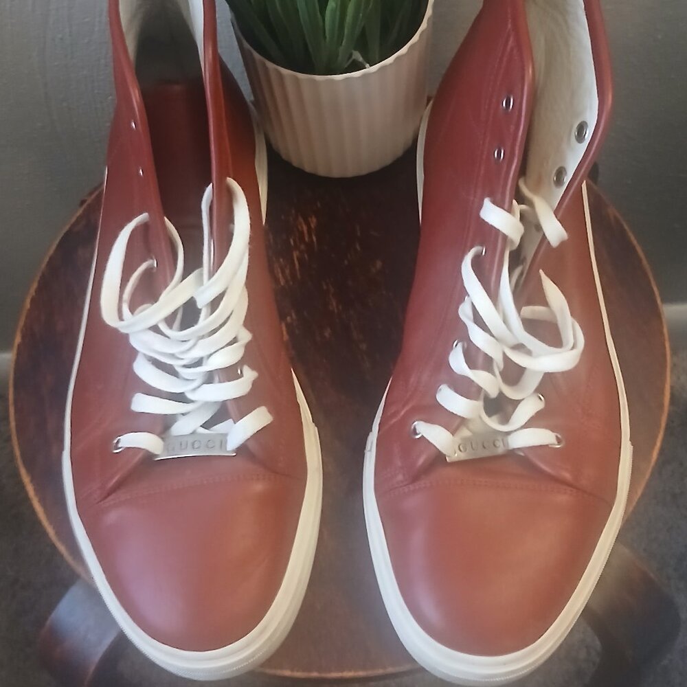GUCCI men's red leather sneakers Size 12